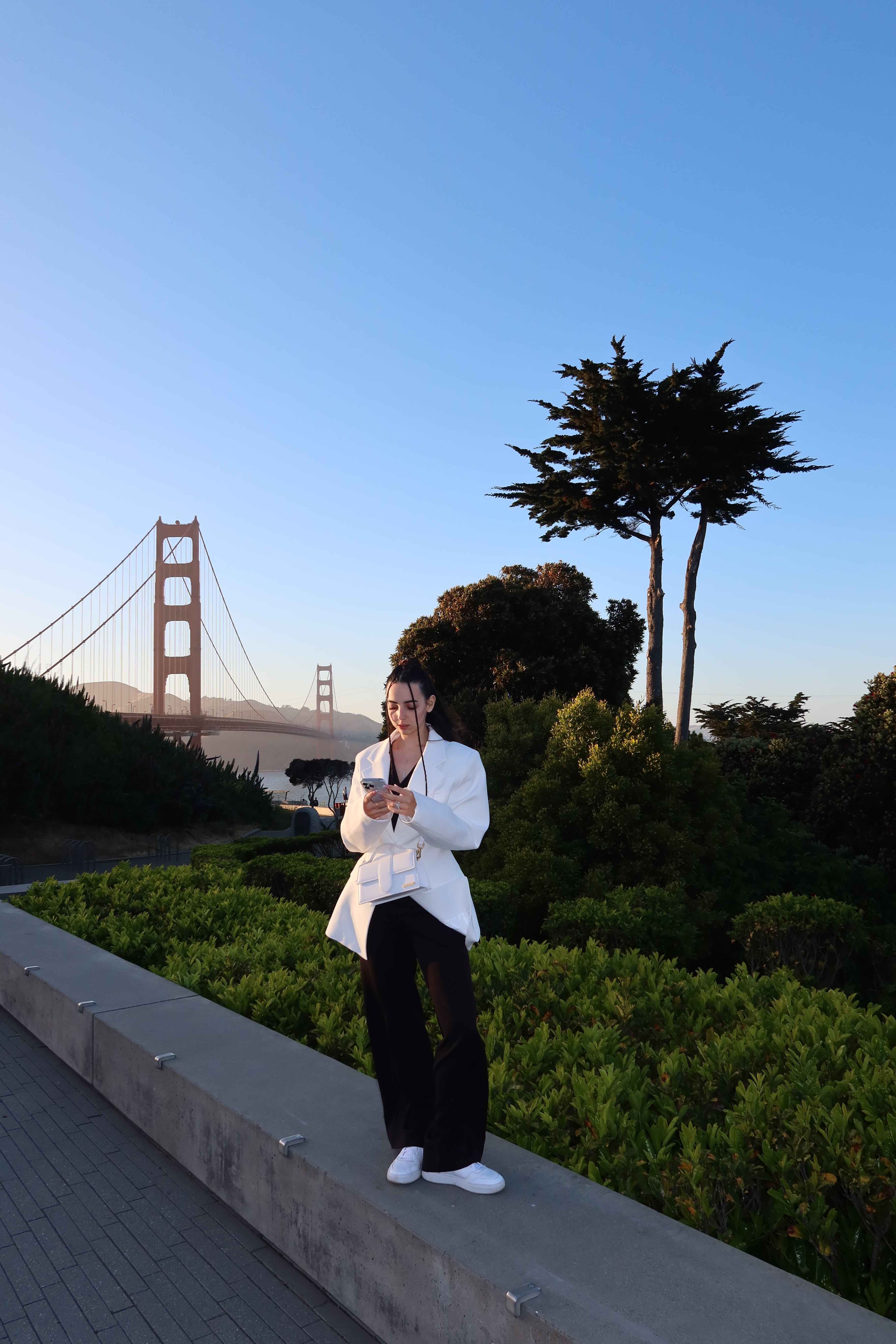 Waist-Emphasizing Blazer