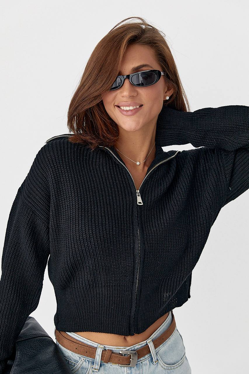 Stylish knitted zip-up sweater