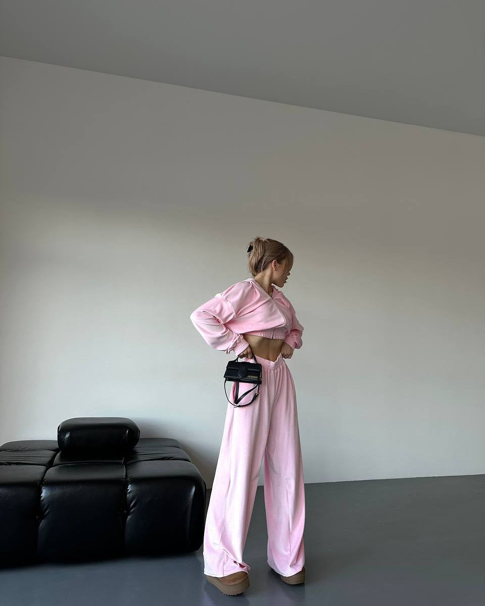 Sets / Coordinated Outfits