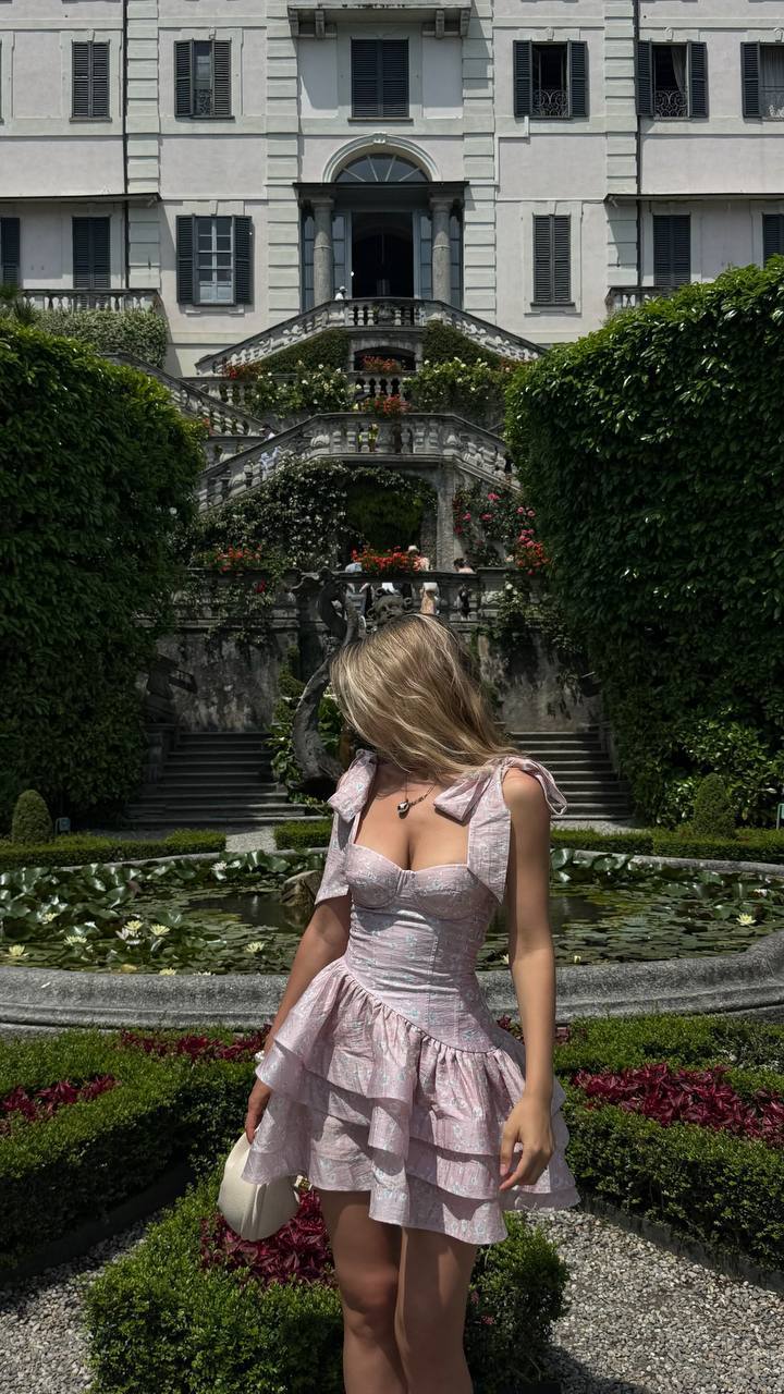 Elegant mini dress