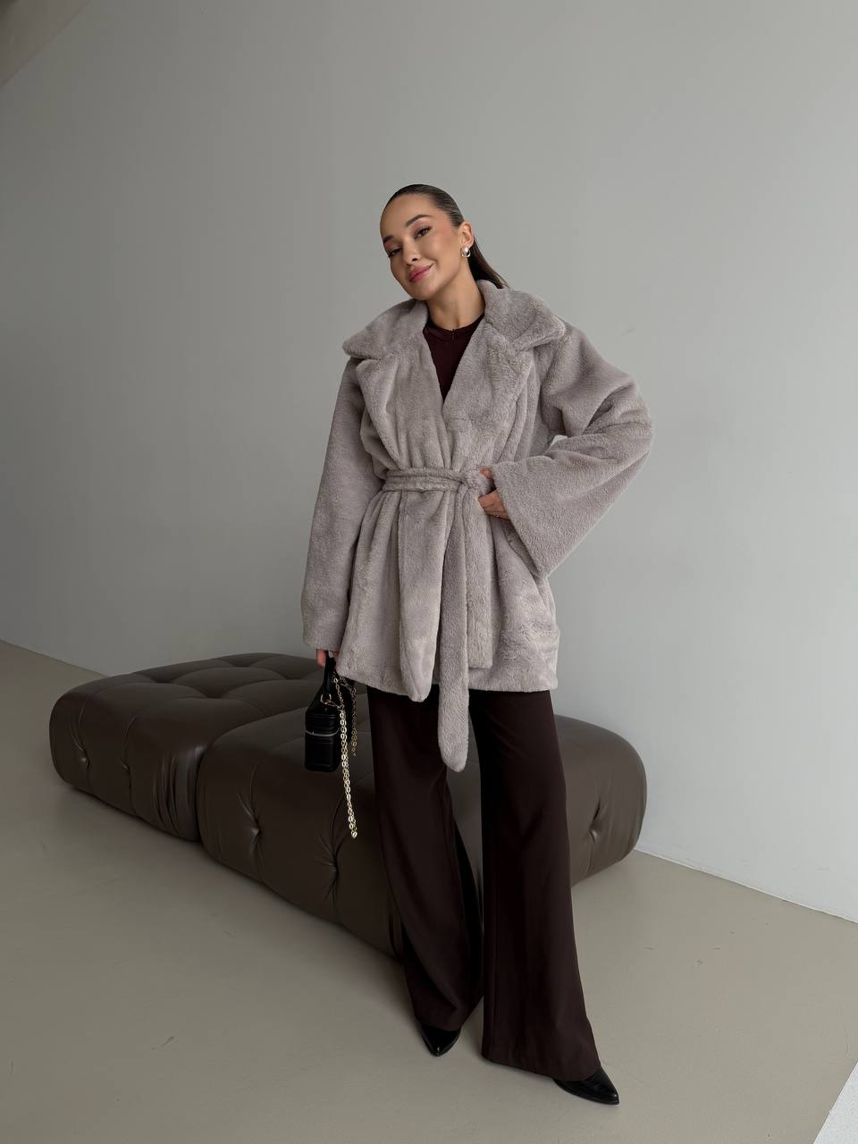 Stylish faux fur coat with lining ✨