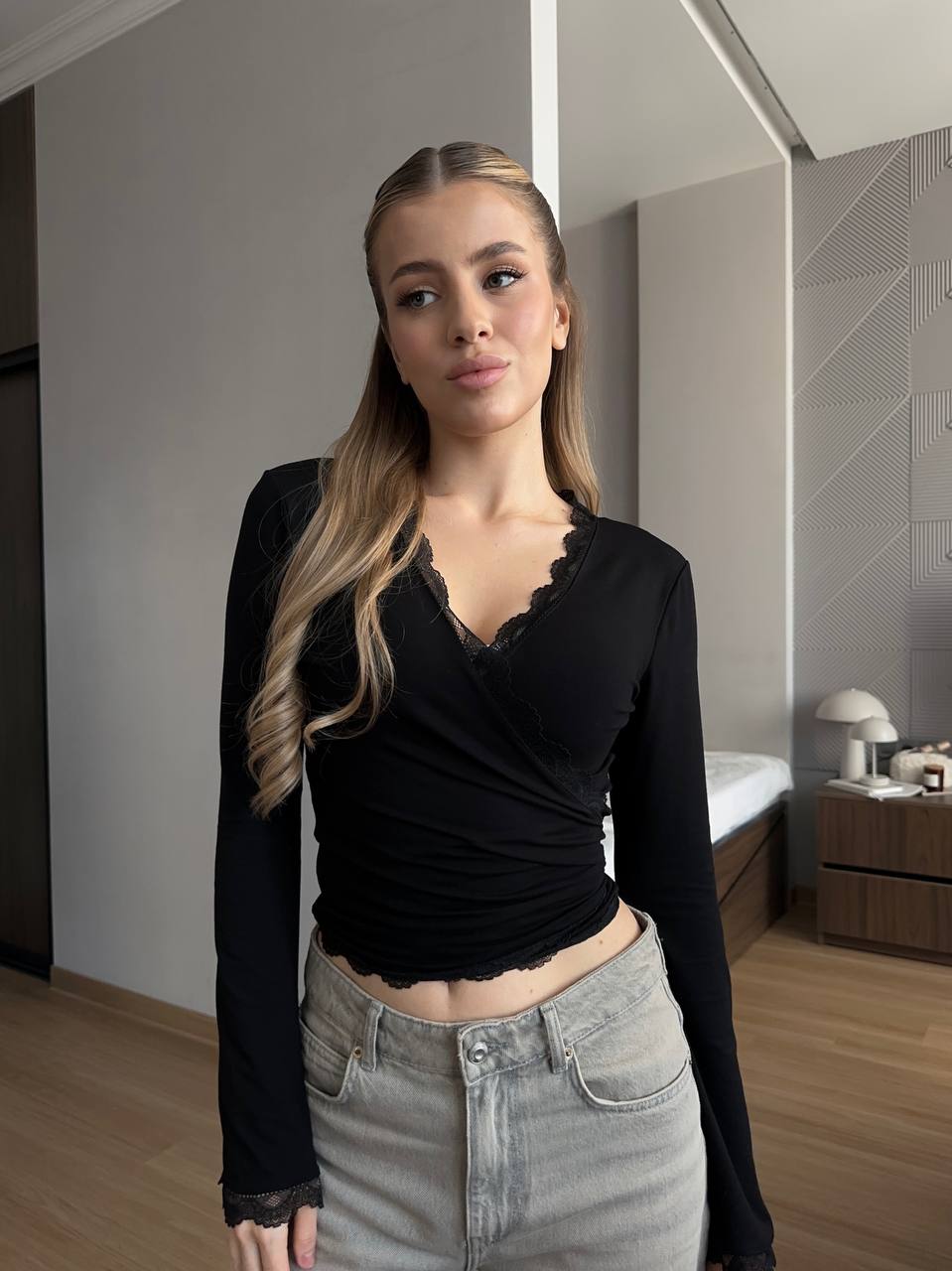 The same trendy lace tops