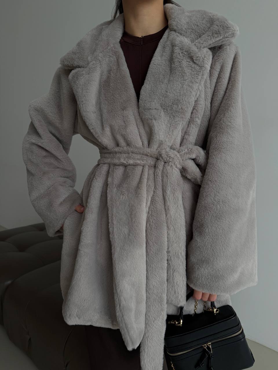 Stylish faux fur coat with lining ✨