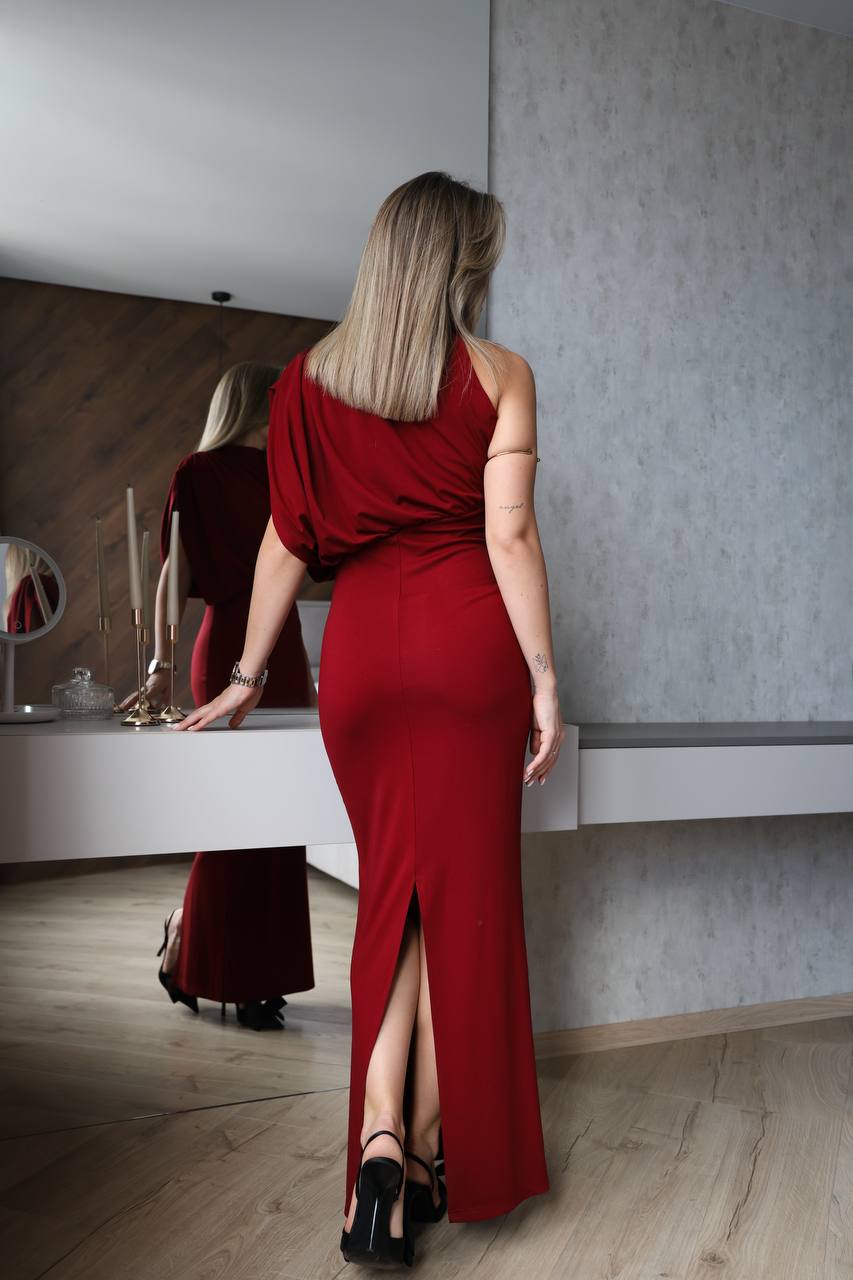 Dress “Calliope”- a dress where femininity sounds like poetry