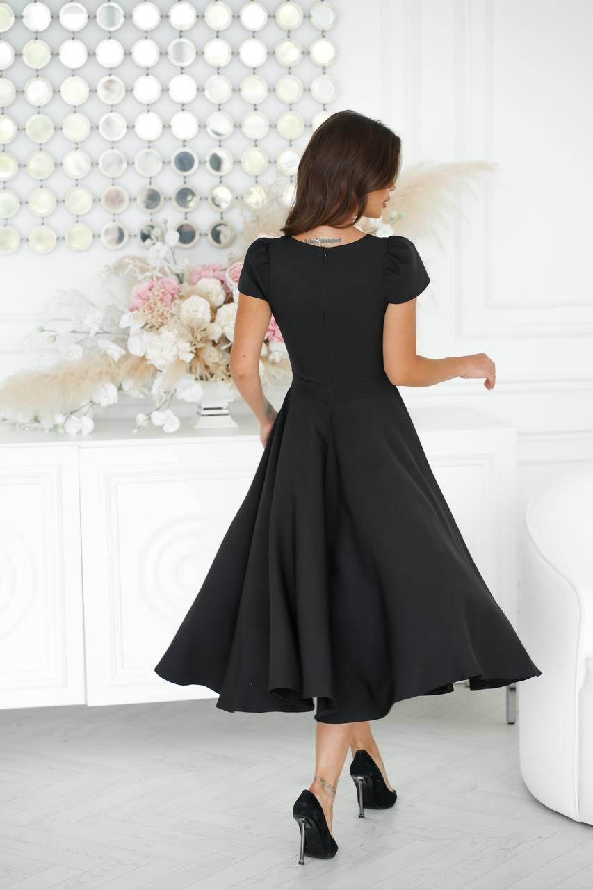 Dress in Classic Elegant Style