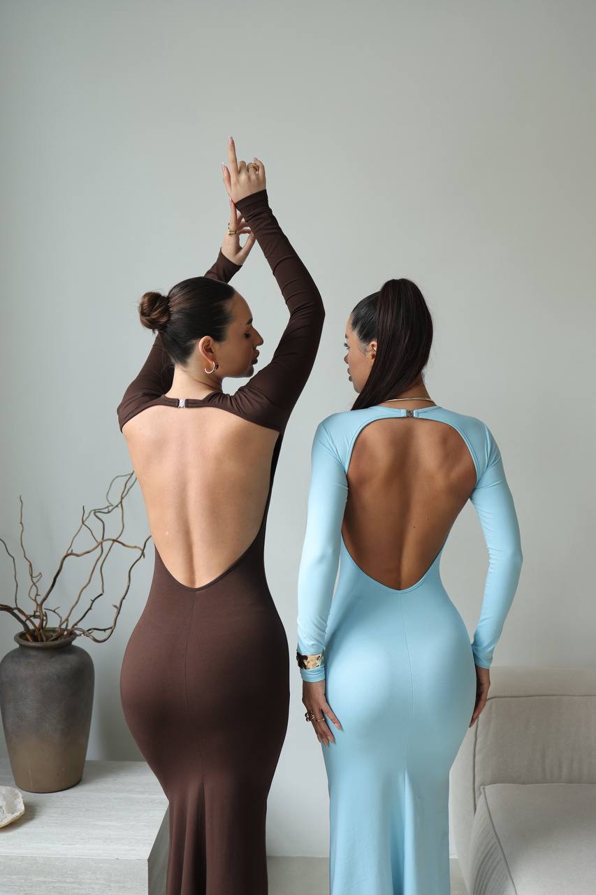 Minimalist Fitted Knit Dress