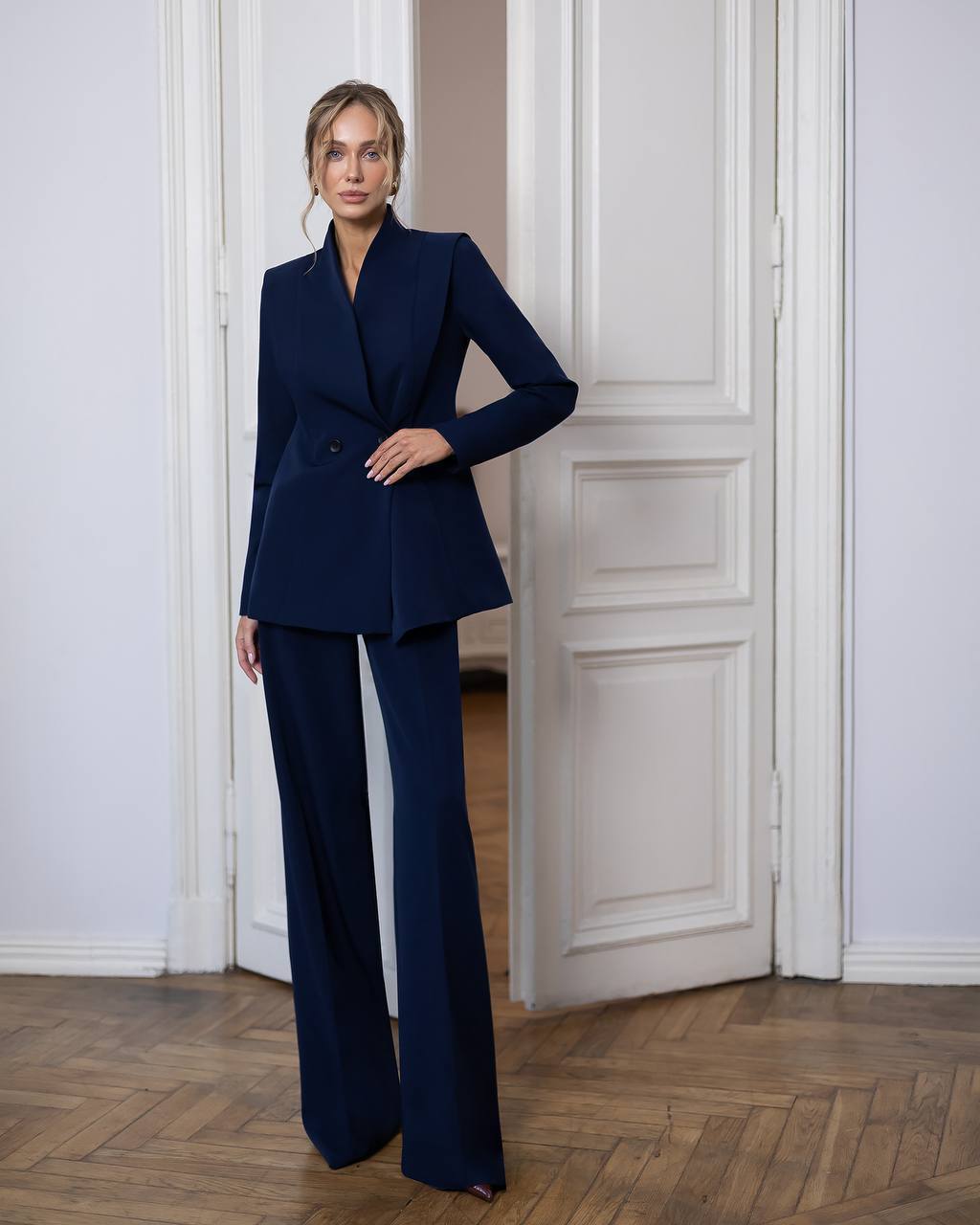 Suit (Blazer & Pants) – Art. 649