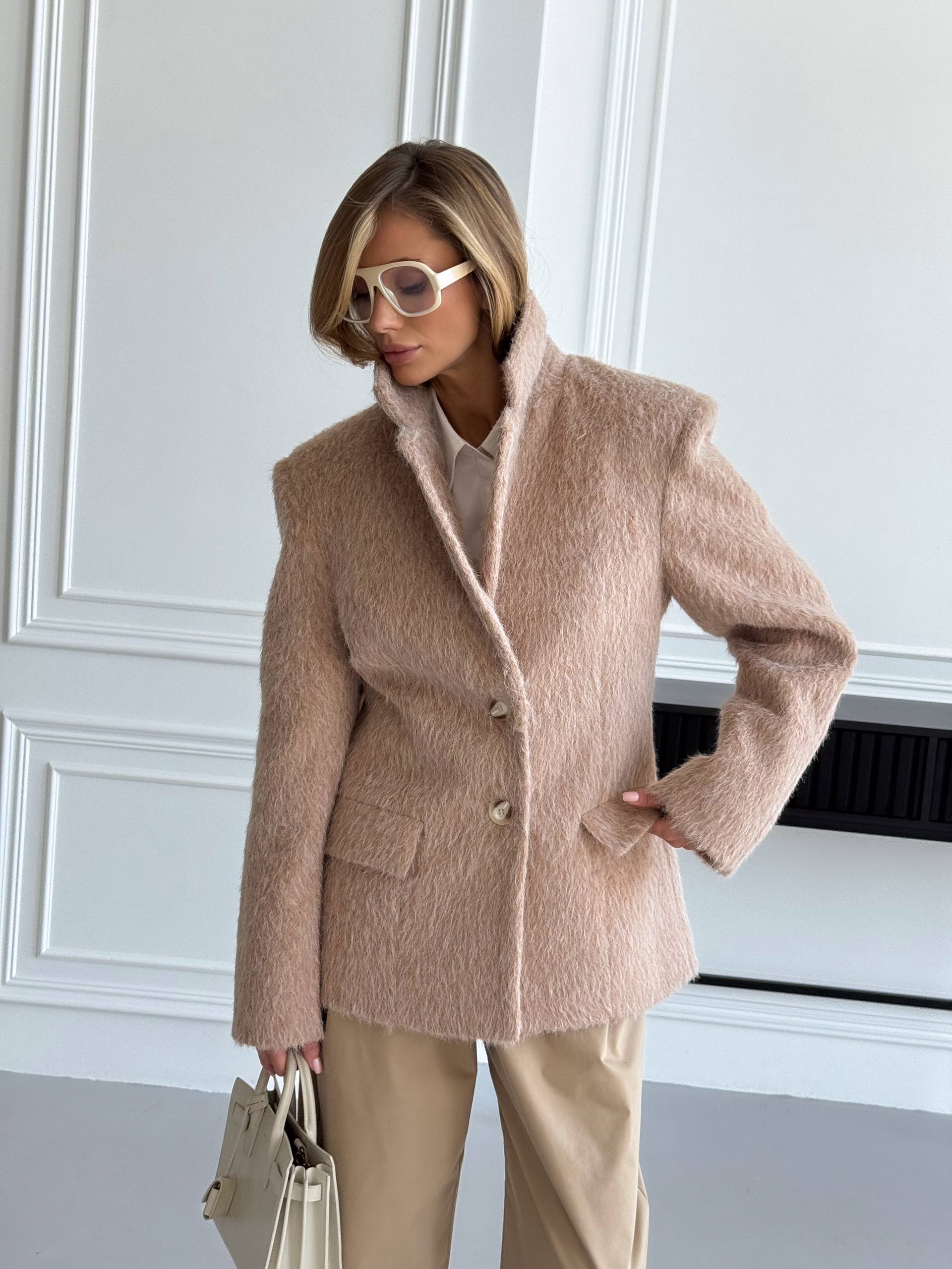 Coat-jacket “Elise”