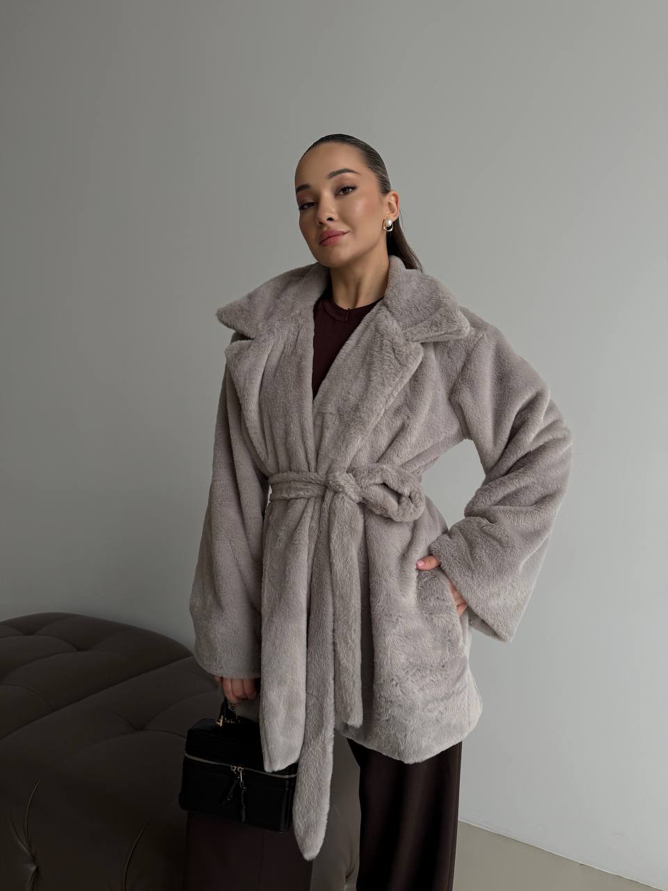 Stylish faux fur coat with lining ✨