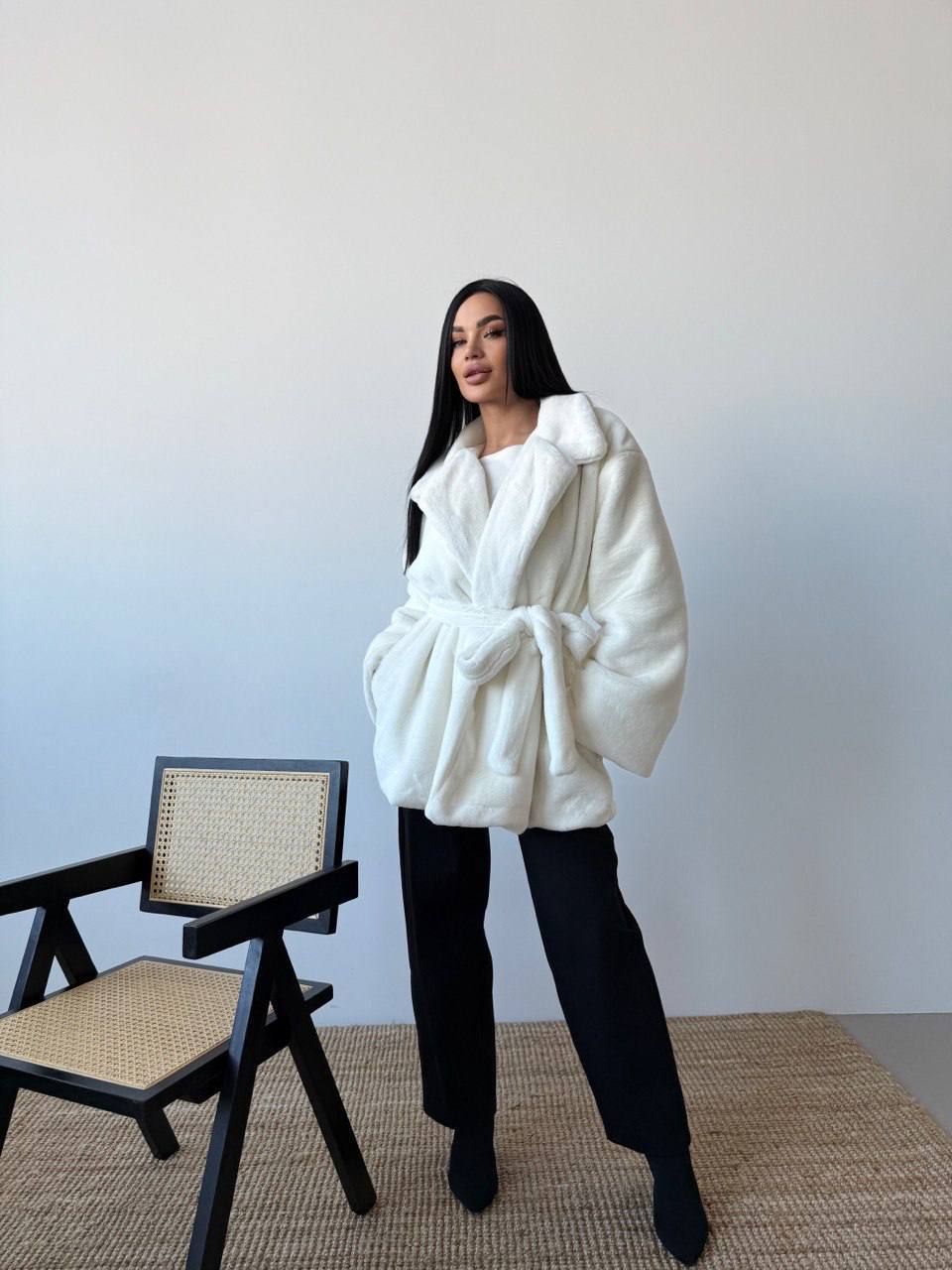 Stylish faux fur coat with lining ✨