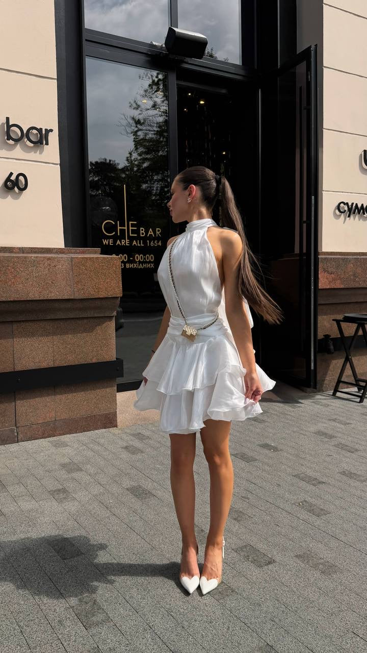 Chic Open-Back Set