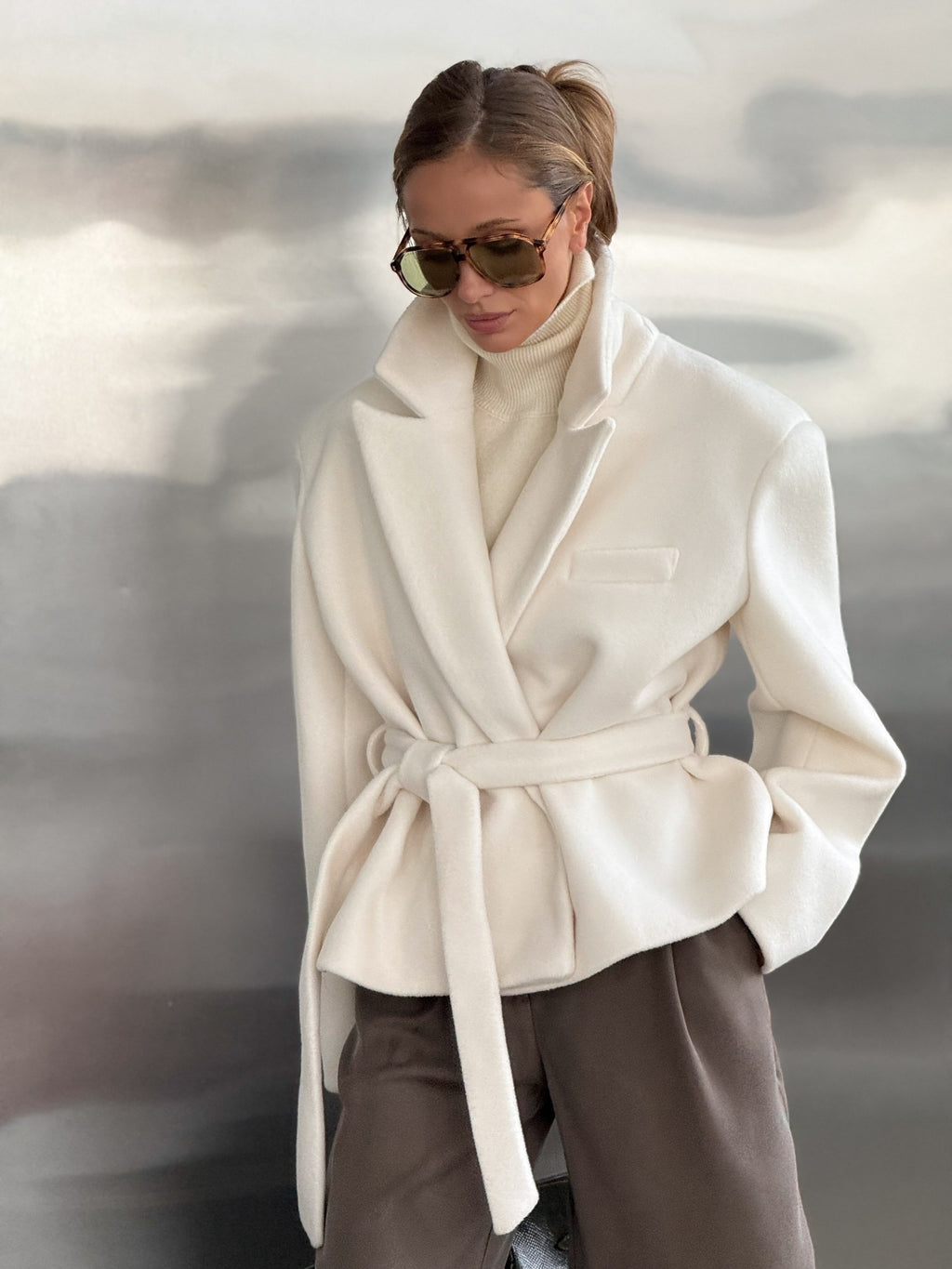 BONG Short Coat