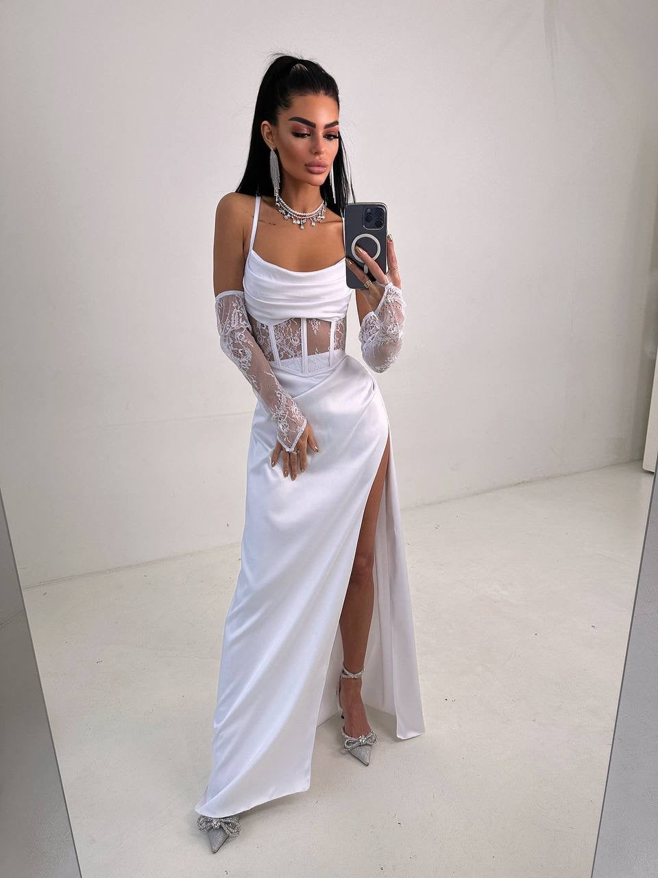 Set: corset + gloves + maxi skirt