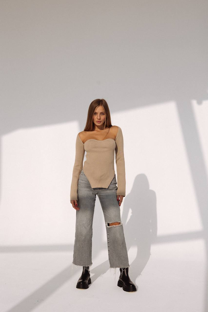 Ribbed Knit Long-Sleeve