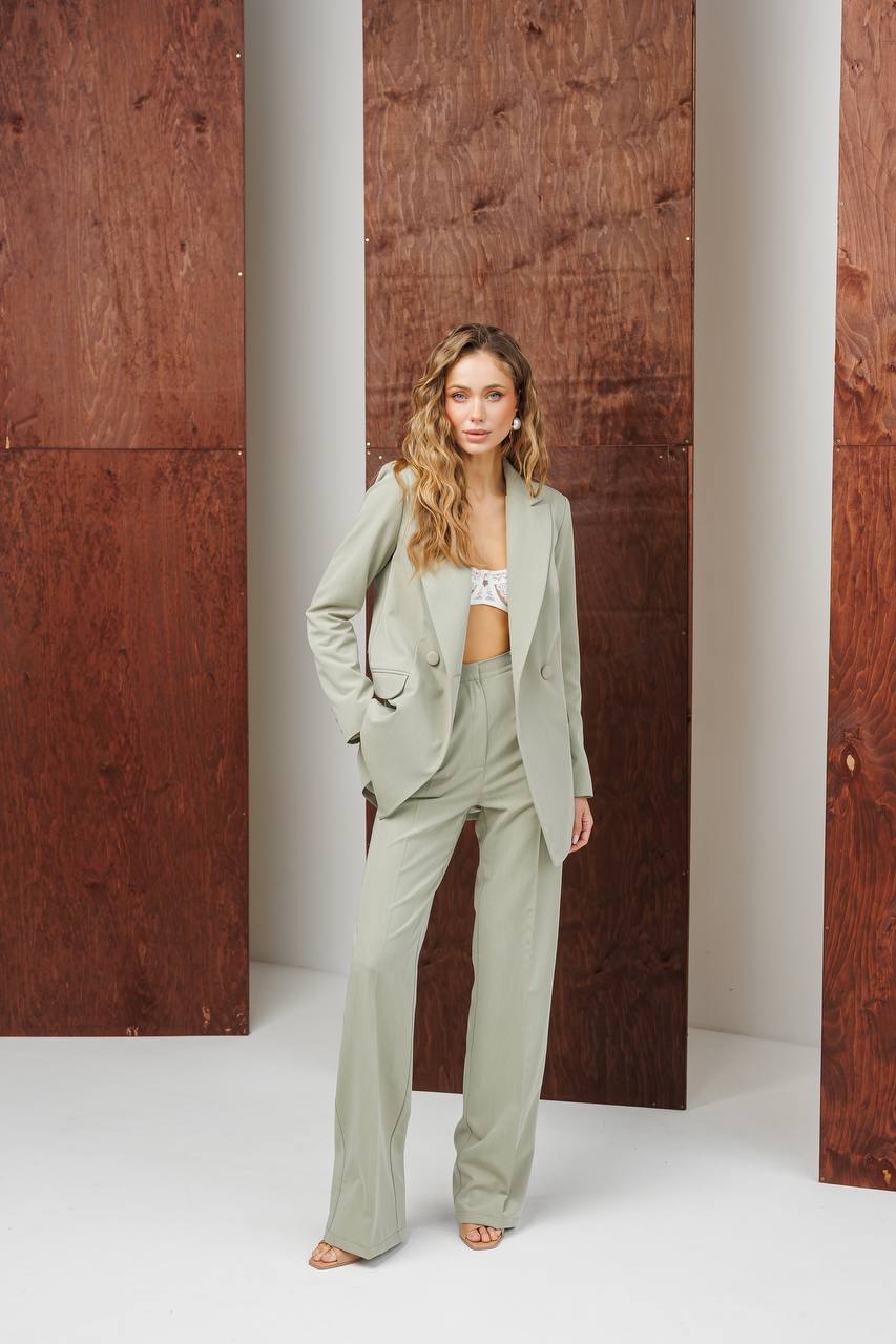 Suit