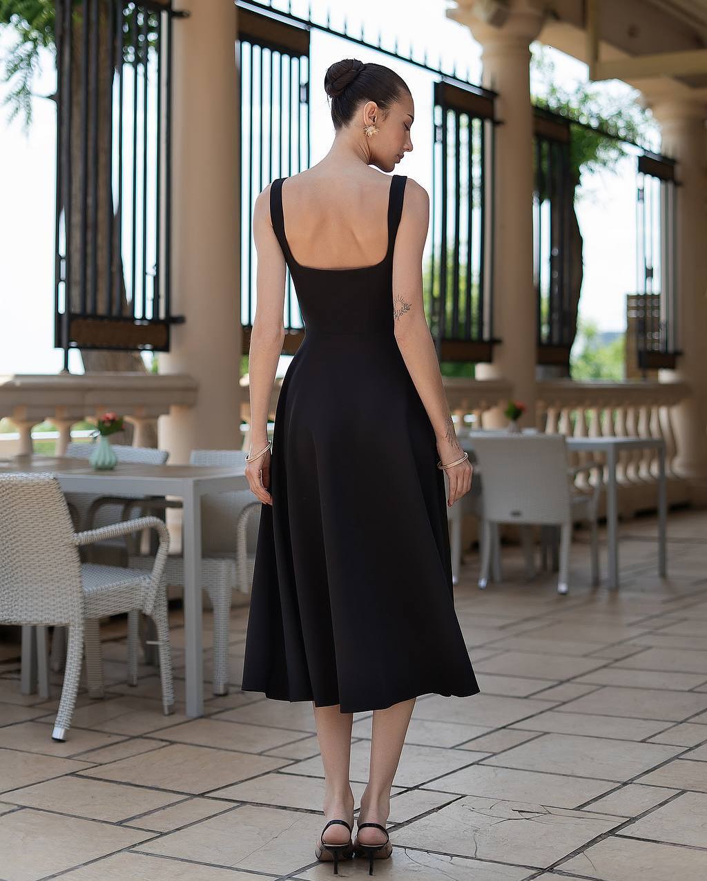 Dress 605
