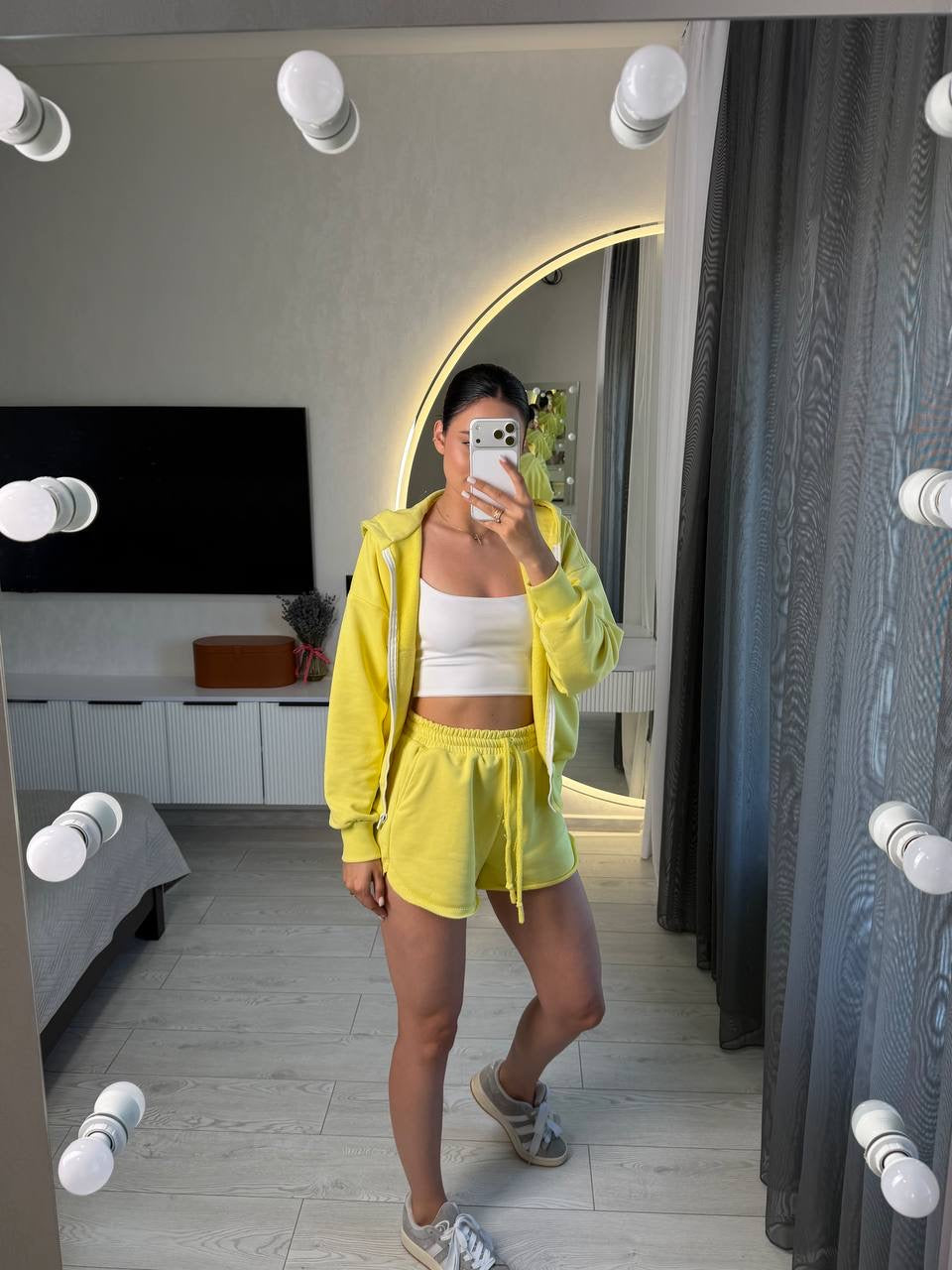 Comfortable Set