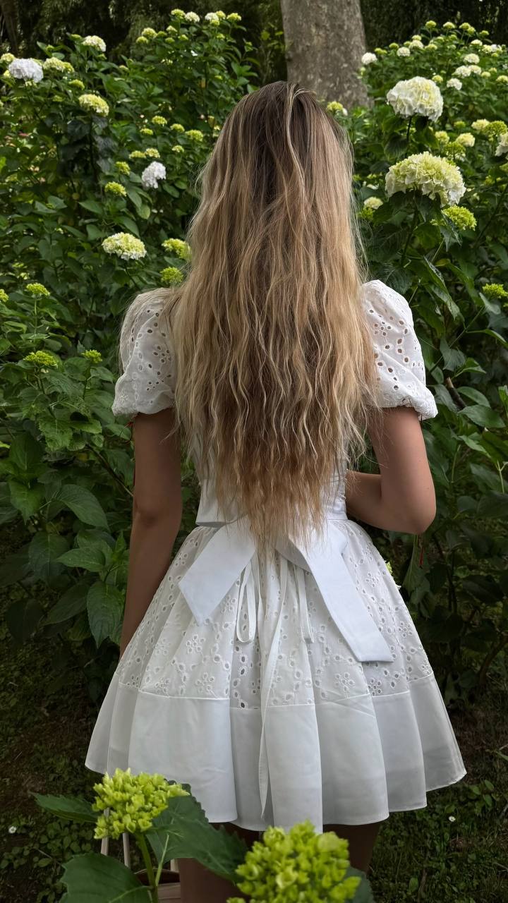 Retro-style dress