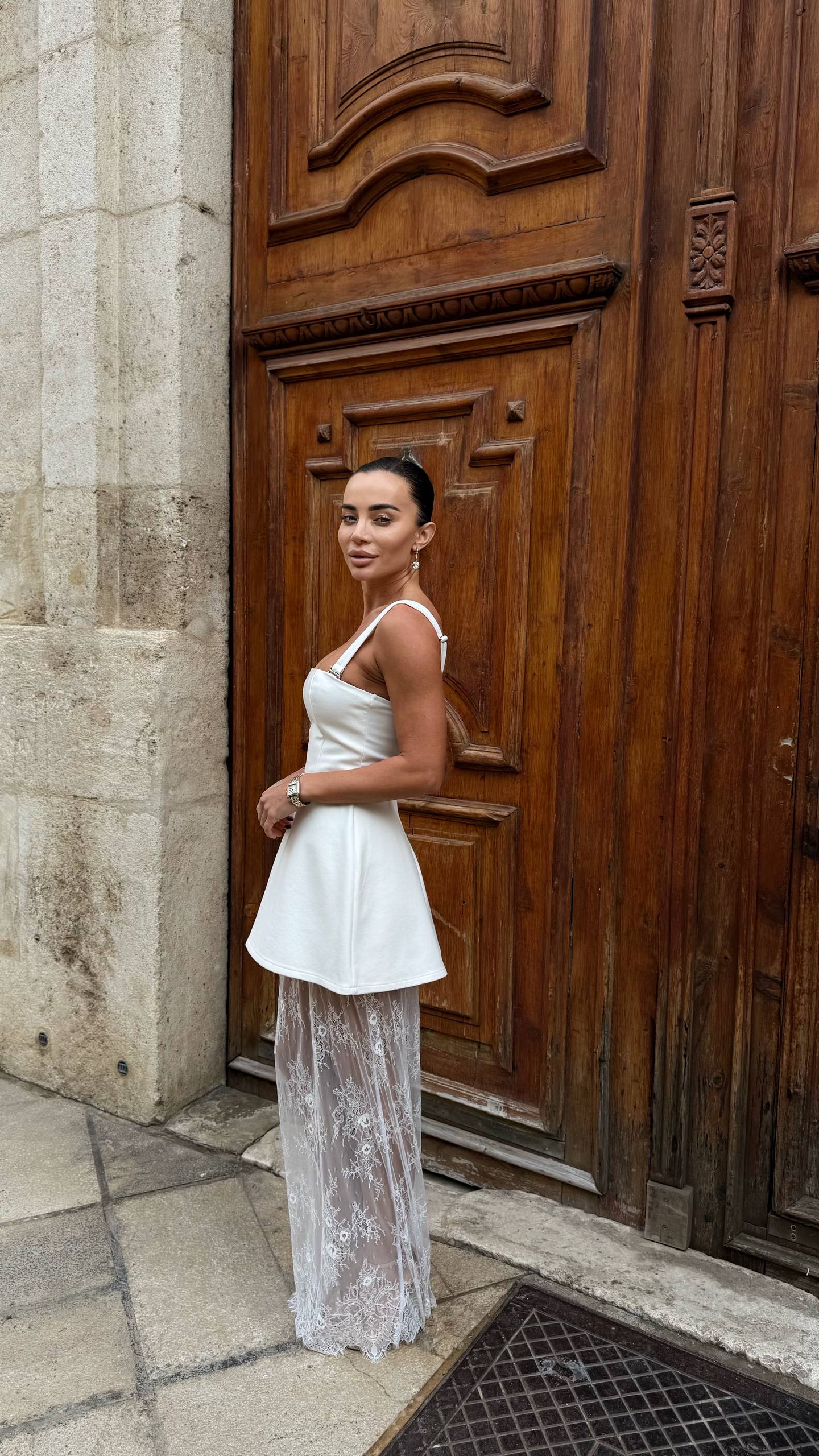 Elegant Lace Dress