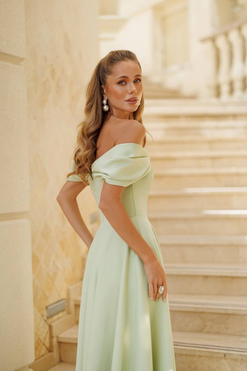 Sophisticated Midi Dress