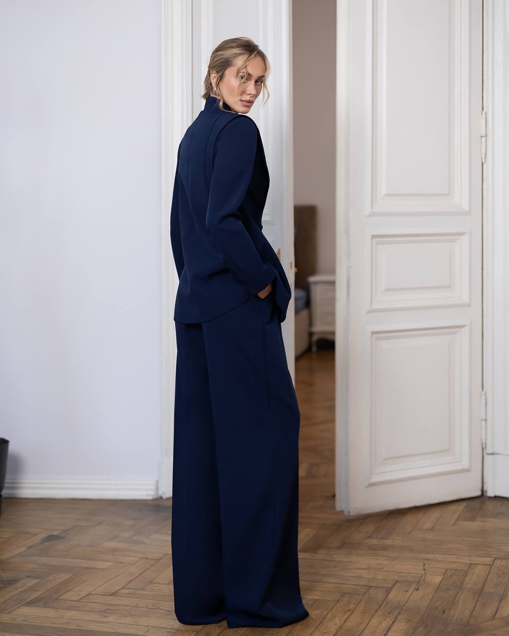 Suit (Blazer & Pants) – Art. 649