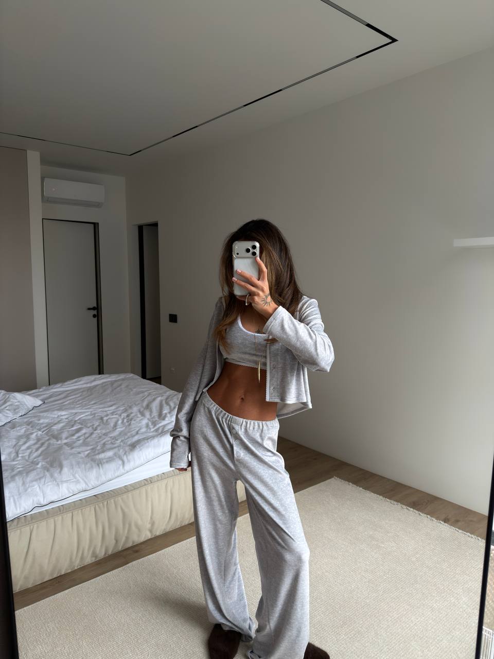 3-piece lounge set (hoodie + top + pants) ✨