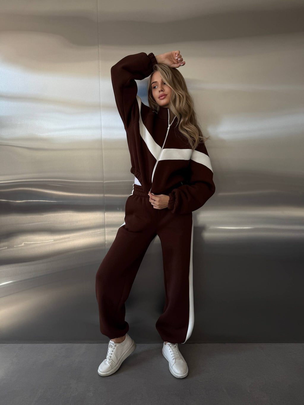 High-Quality Stylish Suit with Accent Inserts