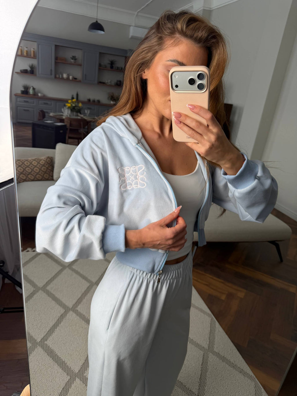 Velour set with embroidery✨