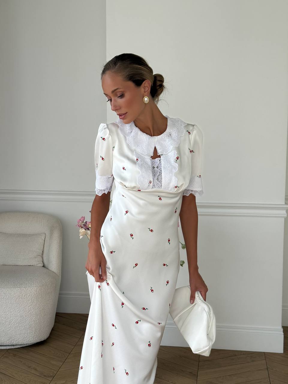 Romantic Satin Dress "Lace"