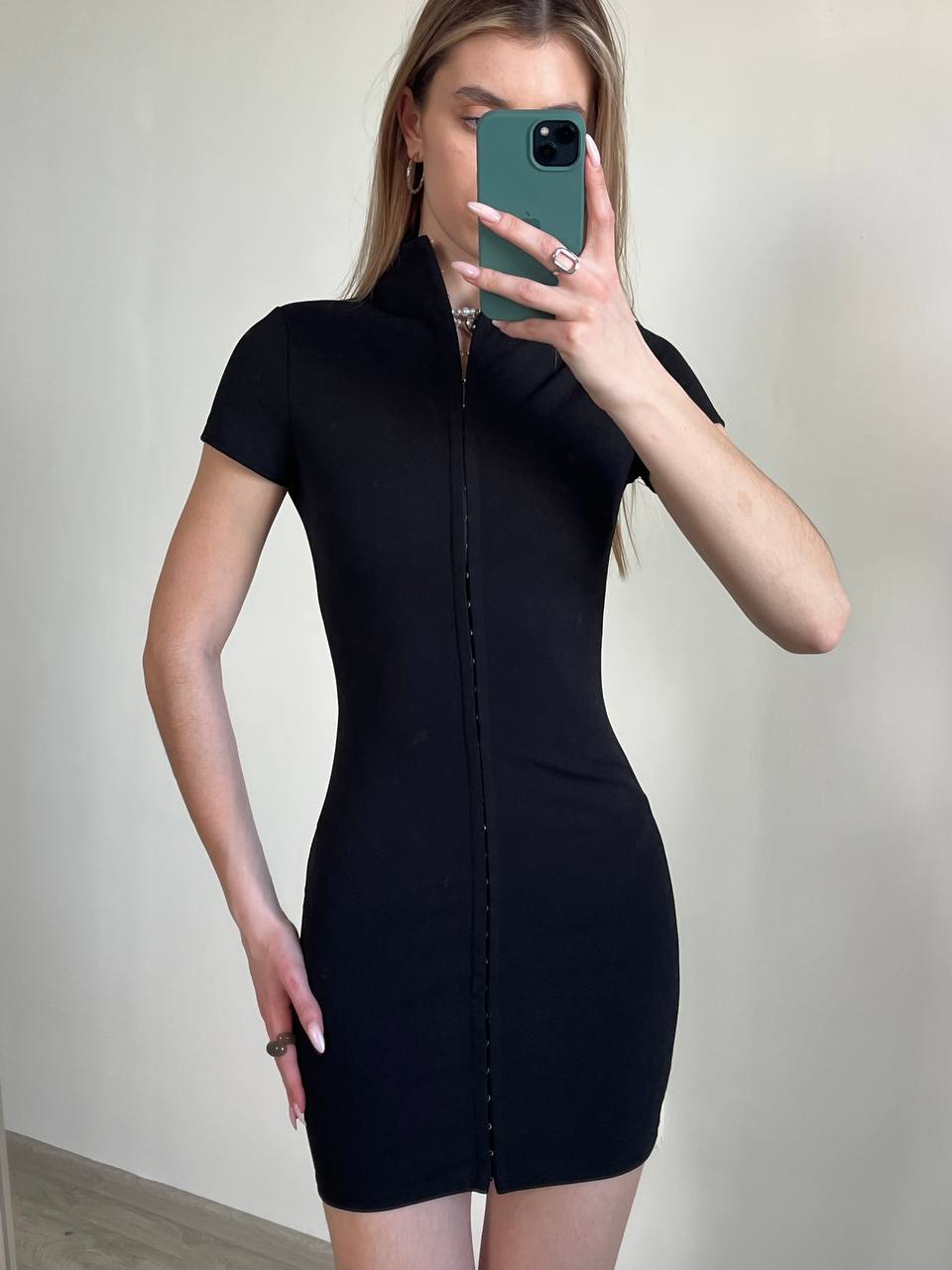 Hook-Front Dress✨