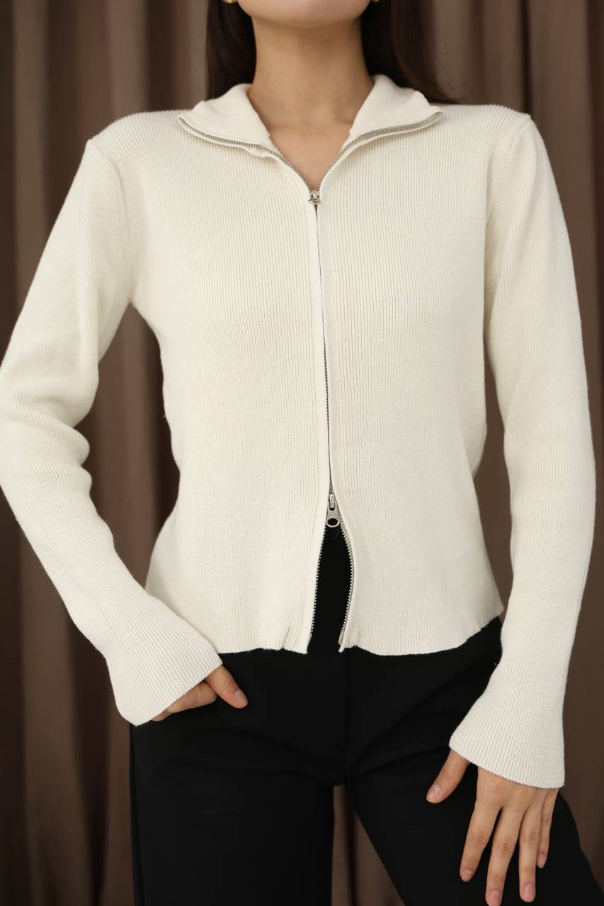Zip-Up Knit Sweater✨