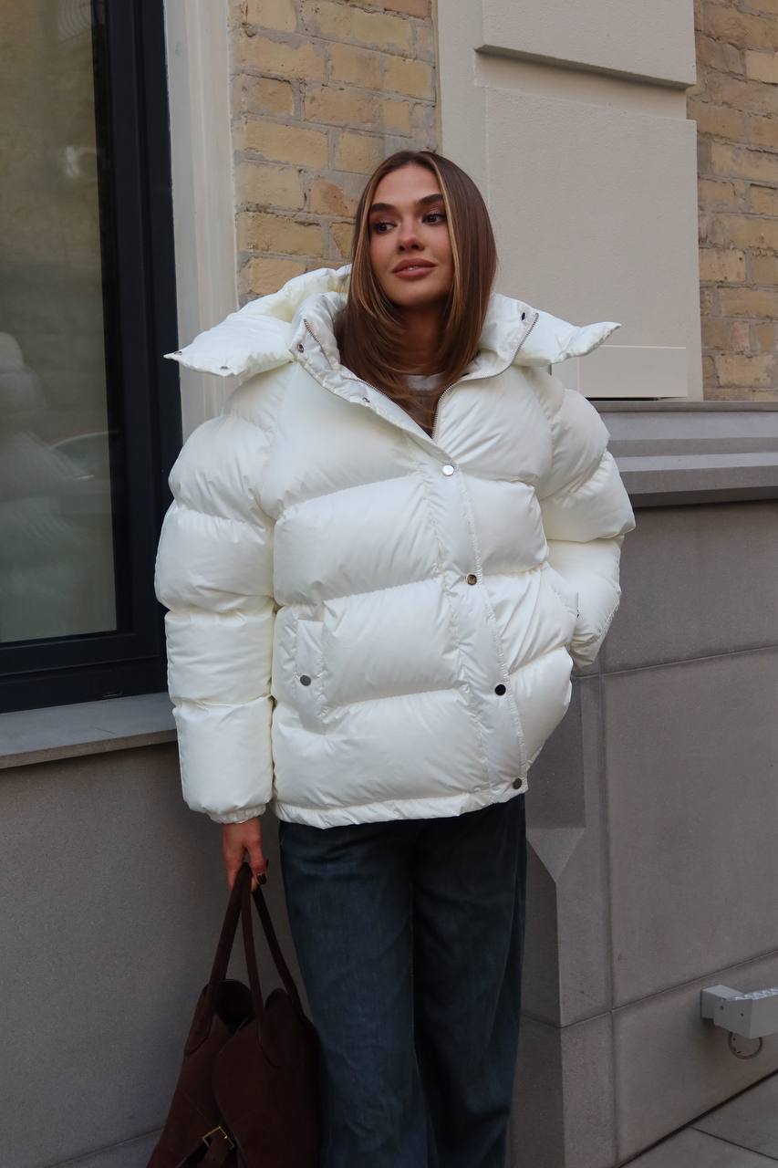 Stylish PUFFER JACKETS