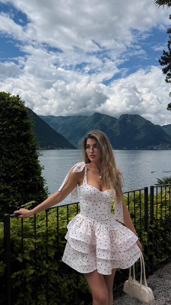 Elegant mini dress