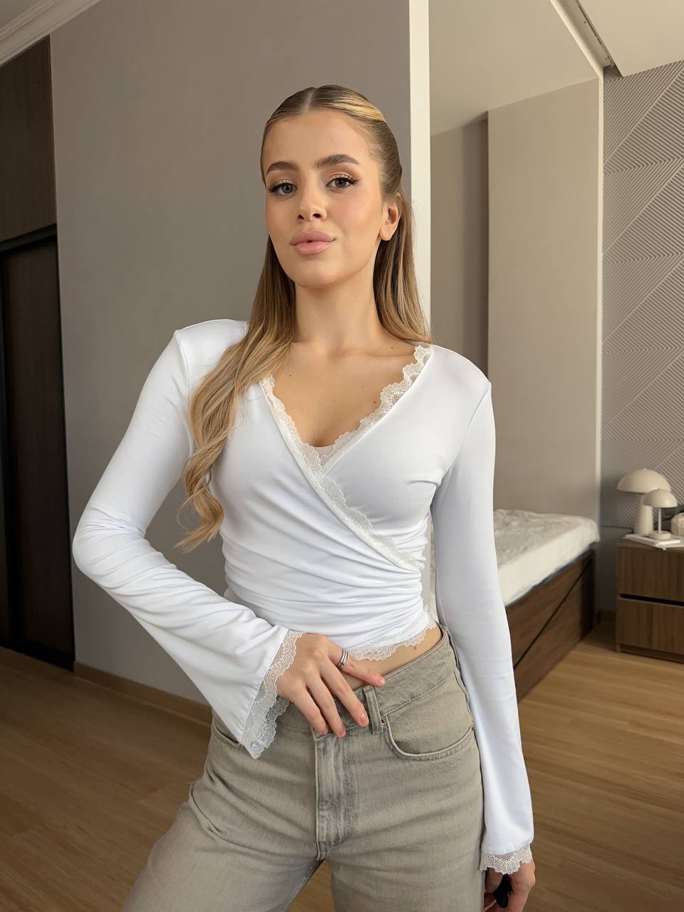 The same trendy lace tops