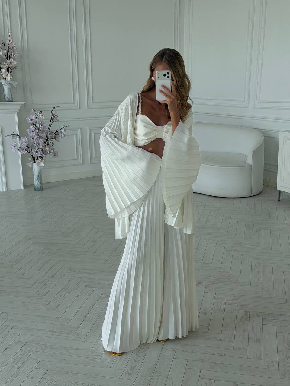 Suit (Cape, Pants, and Top)