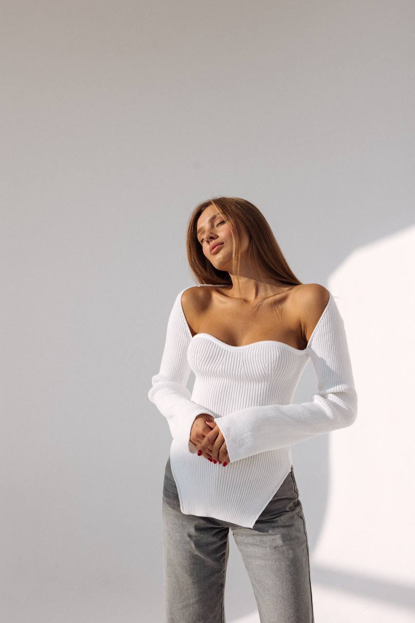 Ribbed Knit Long-Sleeve