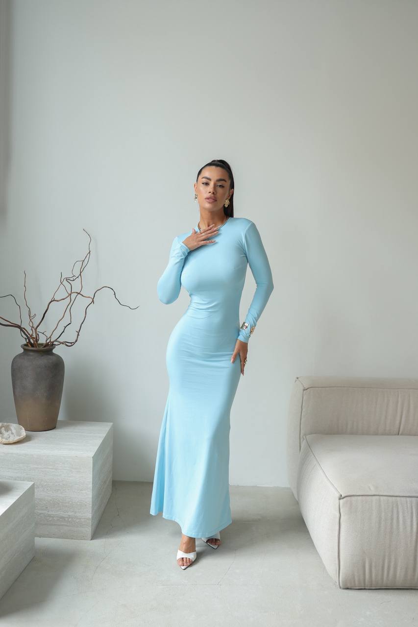 Minimalist Fitted Knit Dress