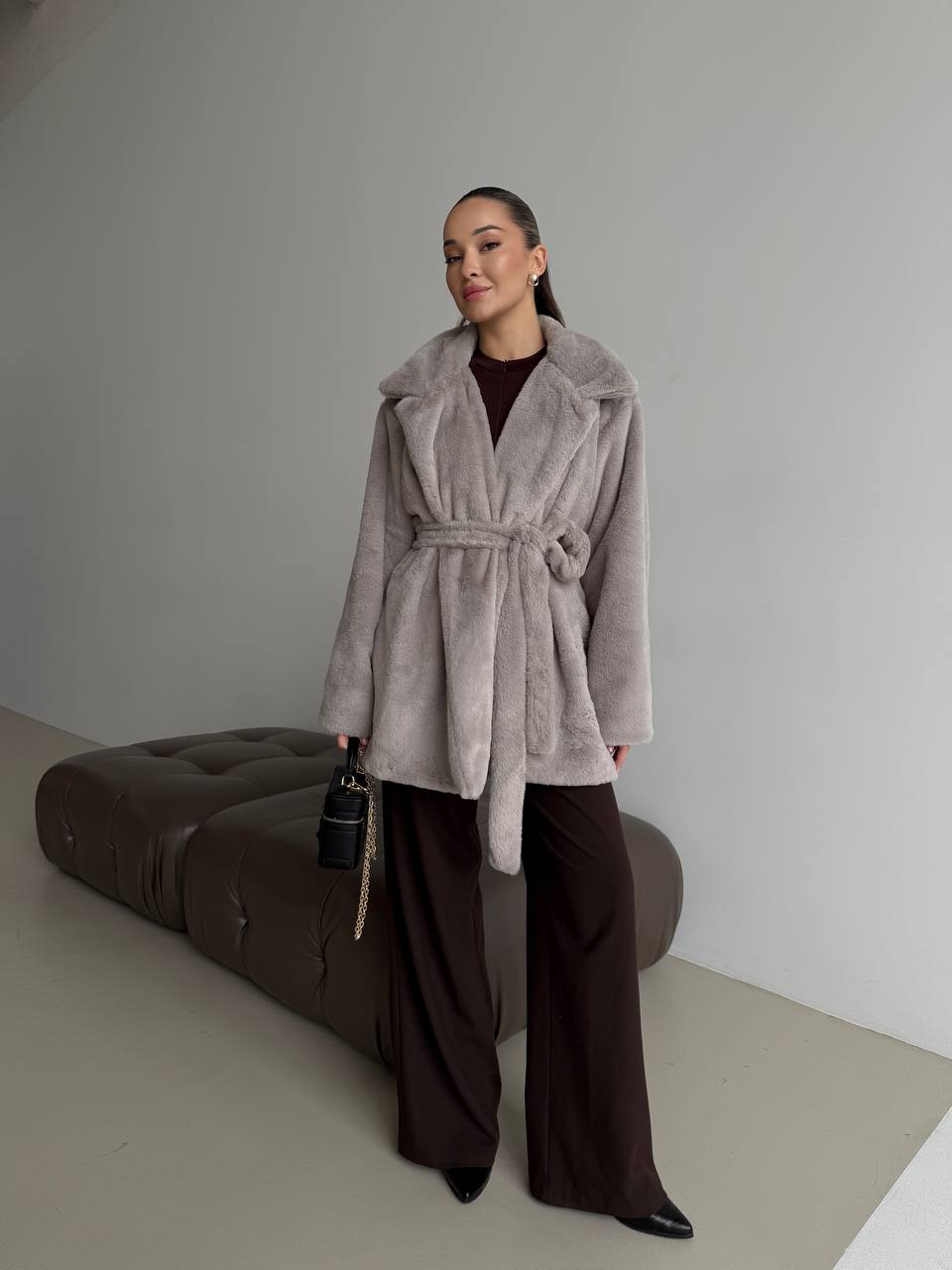 Stylish faux fur coat with lining ✨