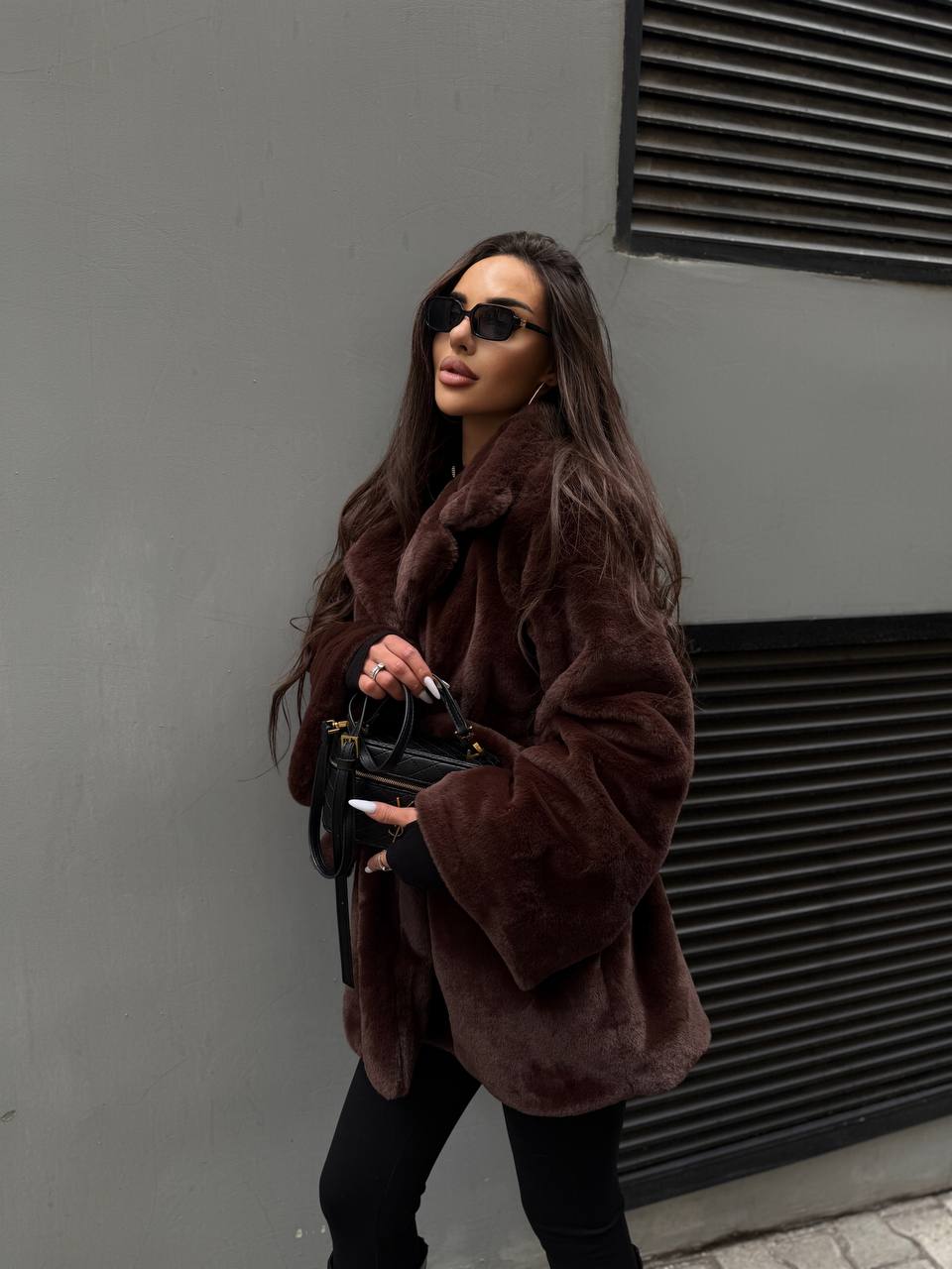 Stylish faux fur coat with lining ✨