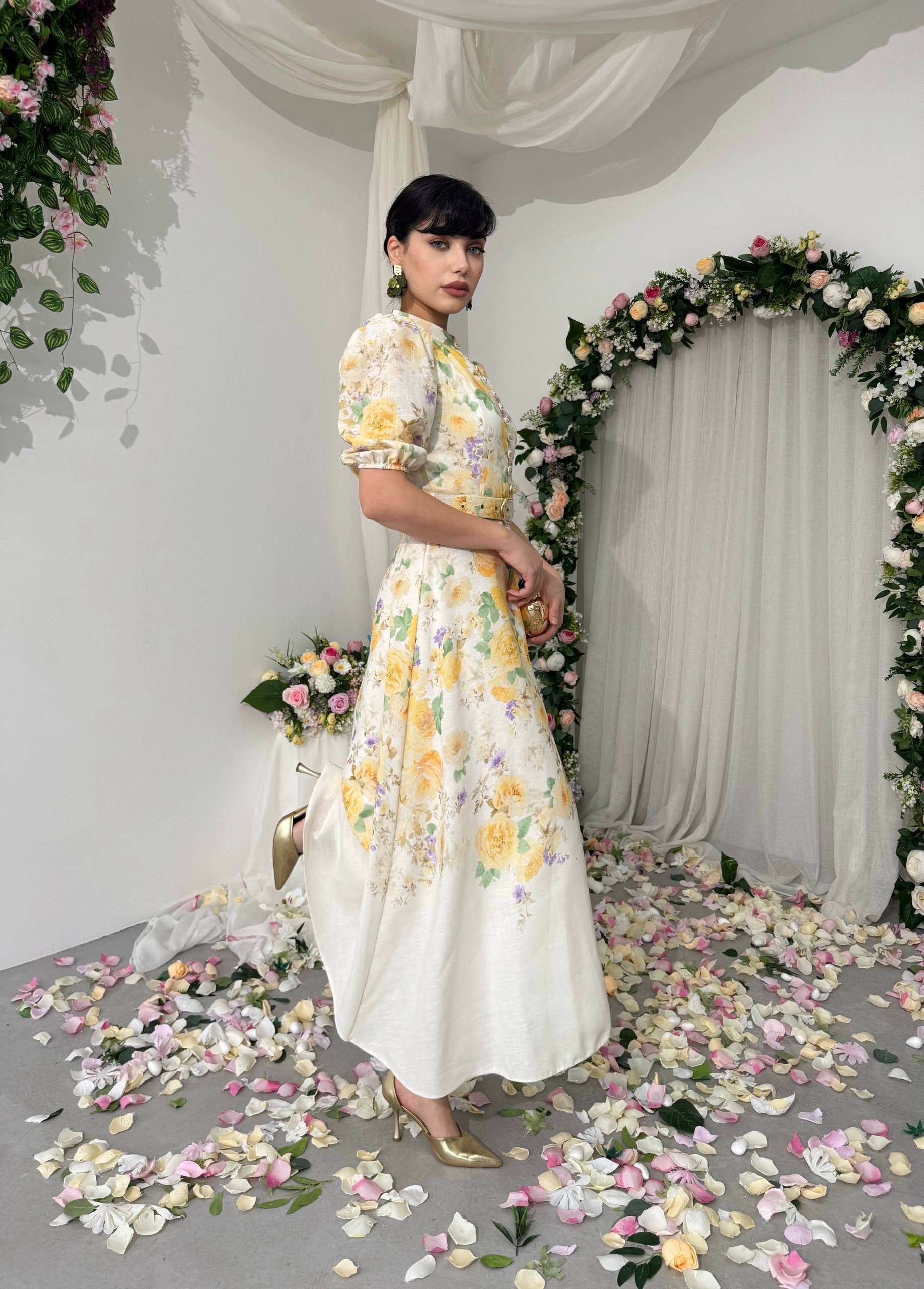 Floral midi dress with short sleeves✨