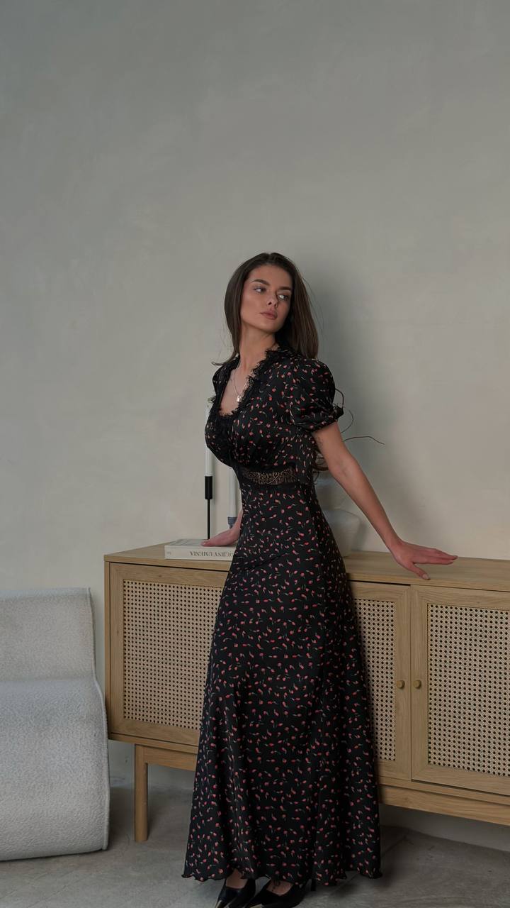 Romantic dress