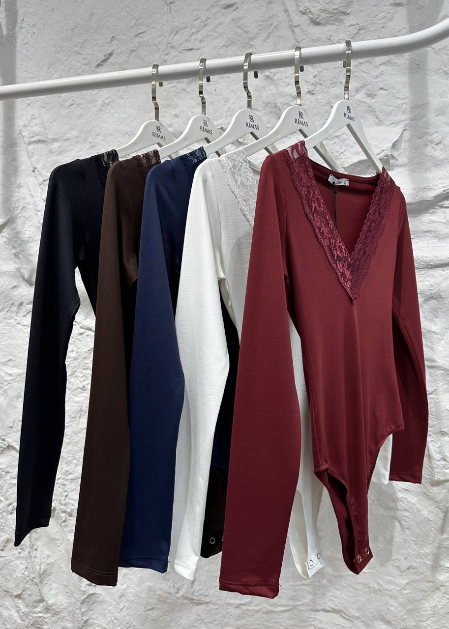 Bodysuit with lace✨