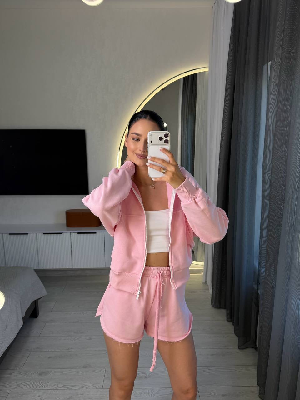 Comfortable Set