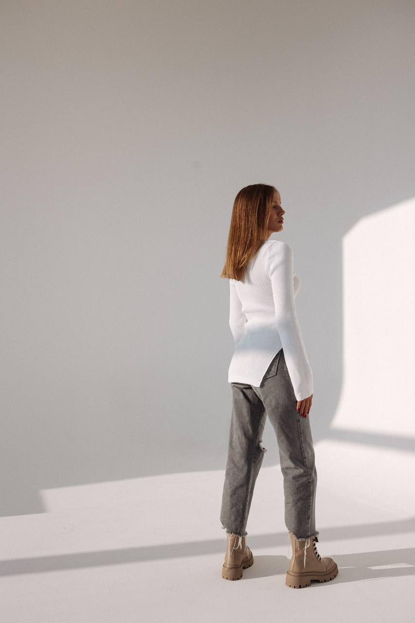 Ribbed Knit Long-Sleeve