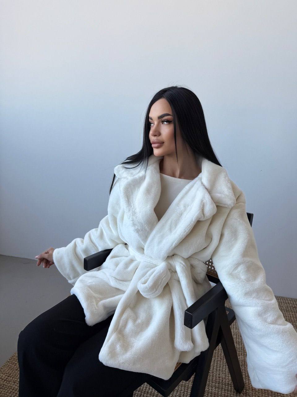 Stylish faux fur coat with lining ✨