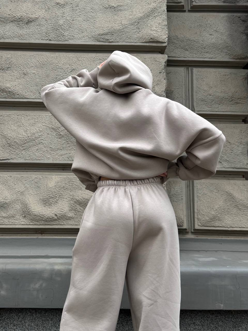2-Piece Set (Hoodie + Pants)