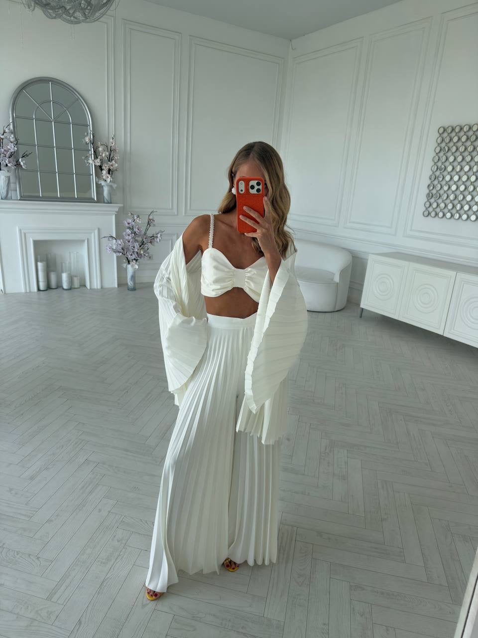 Suit (Cape, Pants, and Top)
