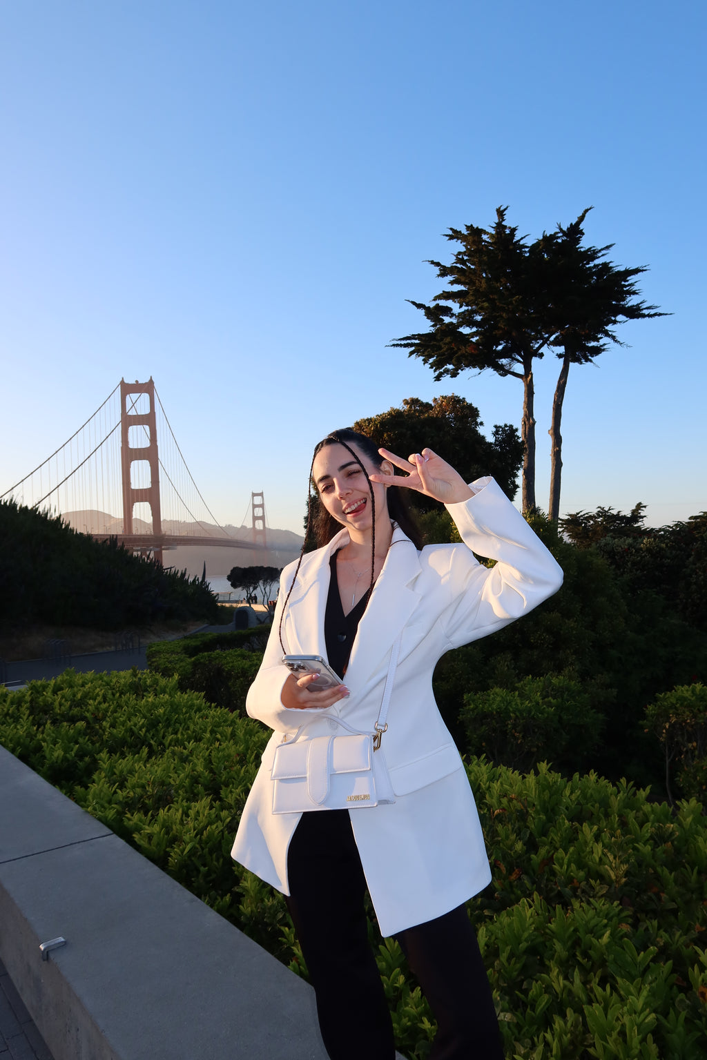 Waist-Emphasizing Blazer