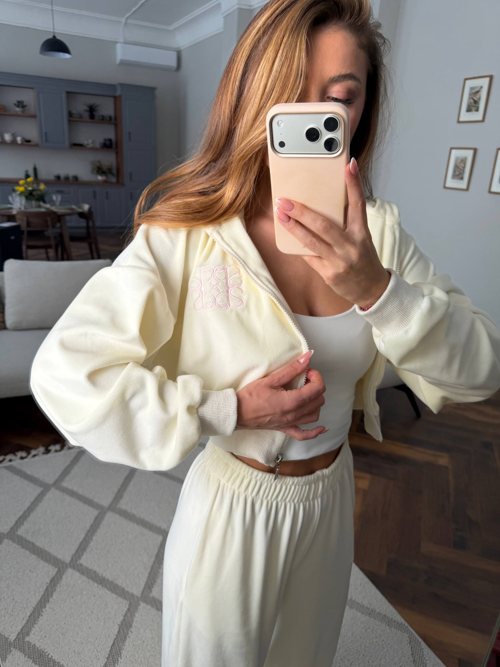 Velour set with embroidery✨