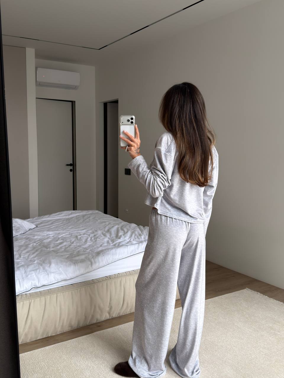 3-piece lounge set (hoodie + top + pants) ✨